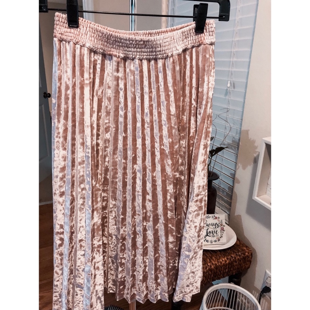 Pink Velvet Pleated A New Day Skirt